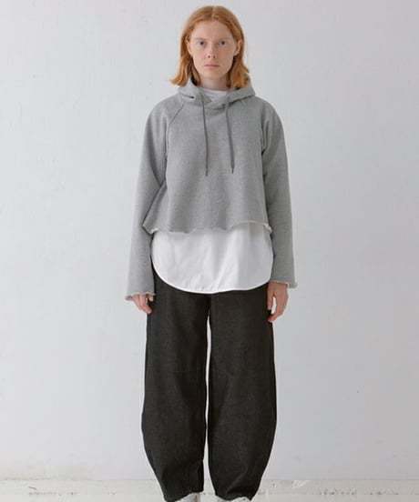 Garance et VioLette　AMU　アムー　ショートフレアパーカー　24235-1846Z