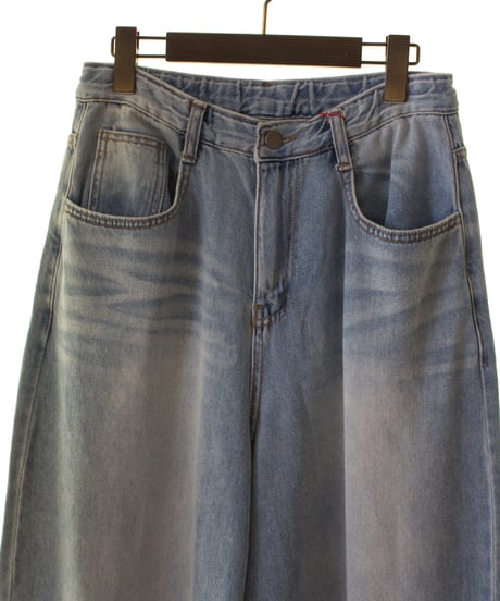 TRANOI.　トラノイ　カーブデニムパンツ　223R529　2025新作