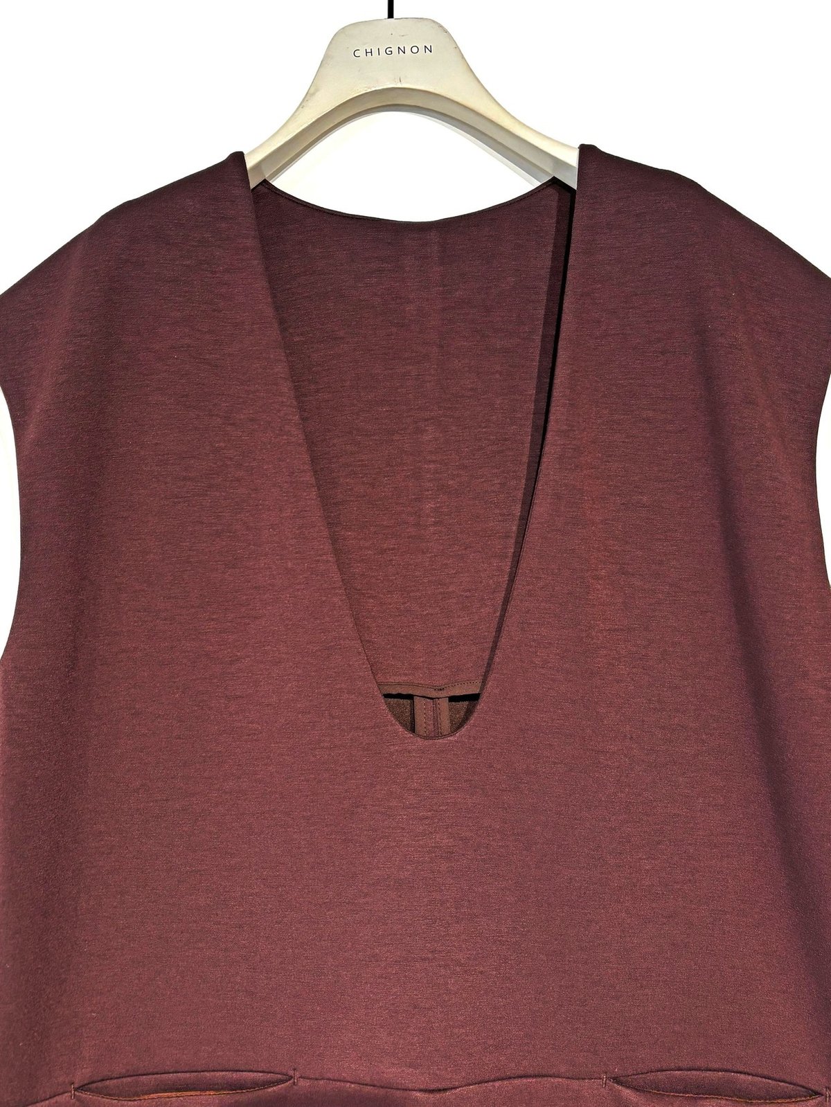 CHIGNON シニヨン ﾀﾞﾝﾎﾞｰﾙVﾈｯｸﾍﾞｽﾄ 4754-049BZ 本州送料無料！