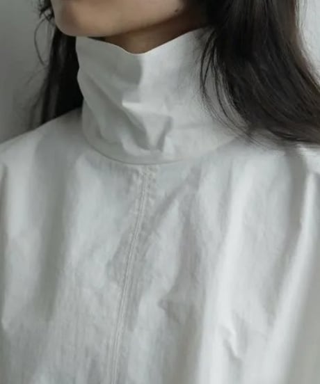 anuke アンヌーク Highneck Over Blouse Highneck Over Blouse 62520425