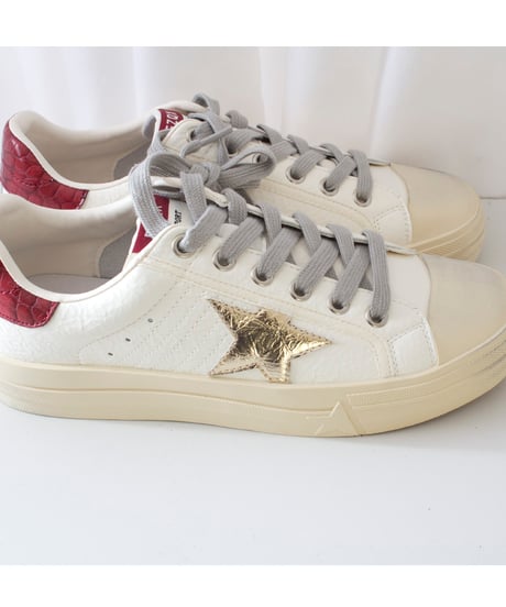 レディース　スーパースタースニーカー シューズ Women's Super-Star Classic Low Top Sneakers White Antique  即日発送