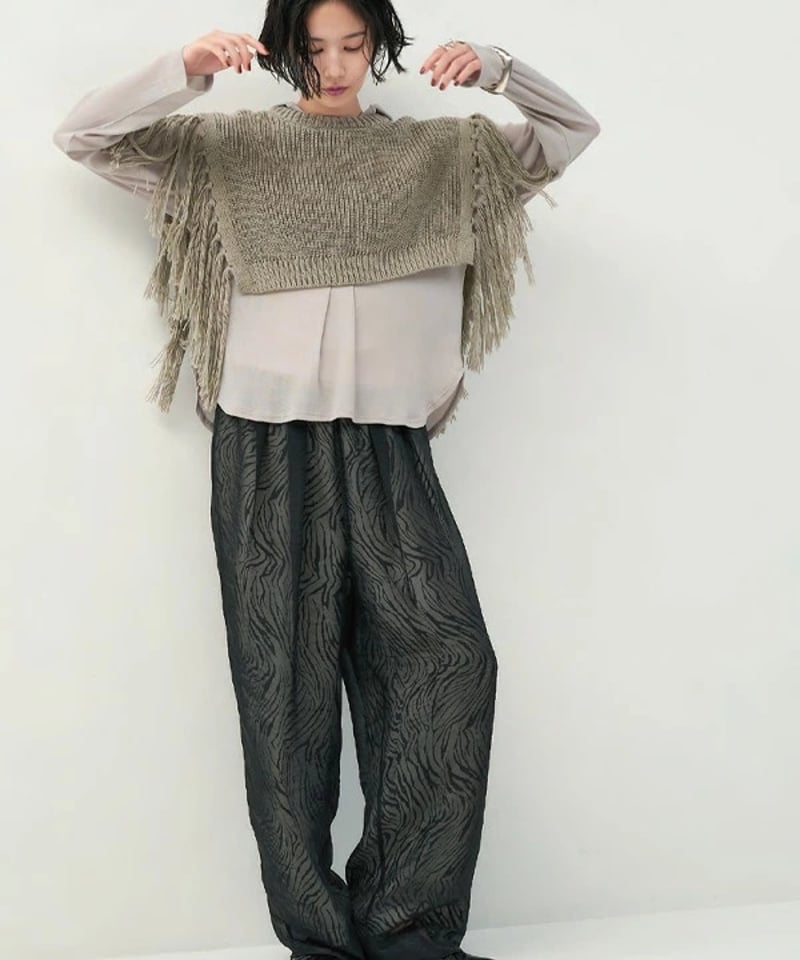 一度着用　CHIGNON シニヨン　シアージオメレイヤードパンツ　F 一度着用 CHIGNON シニヨン シアージオメレイヤードパンツ F