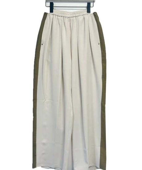 CHIGNON　シニヨンラインタックパンツ　3753-331KK　　本州送料無料！