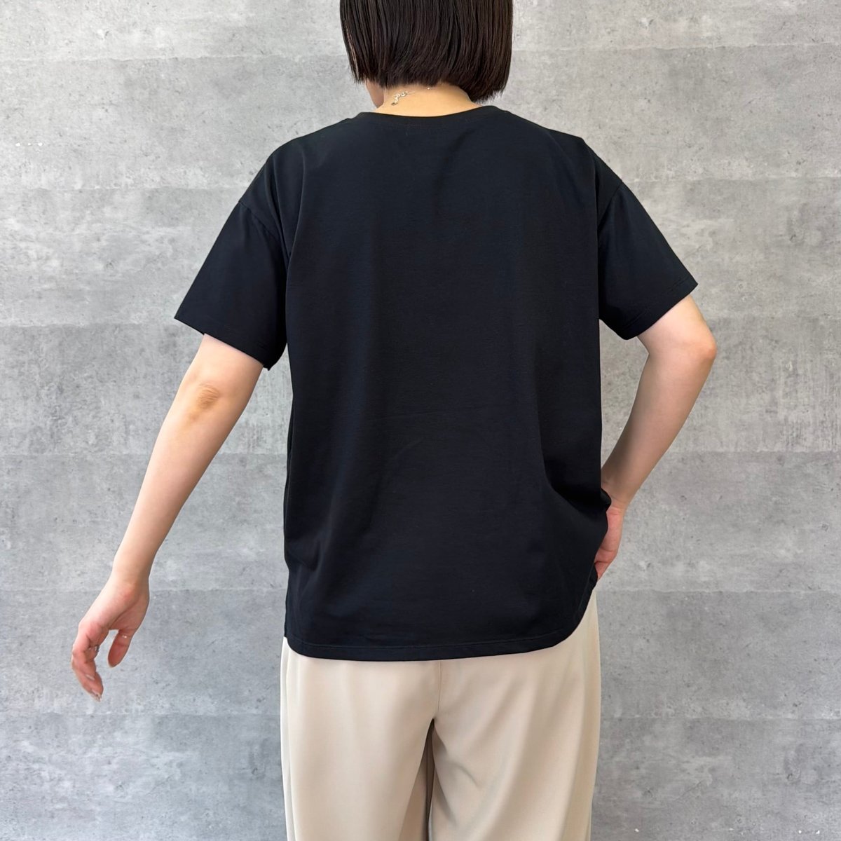 Anna Kerry アンナケリー ホットフィックスロゴTシャツ（NO.85261926