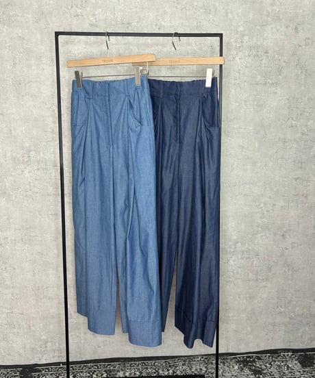TRANOI.　トラノイ デニムタックパンツ 231J520