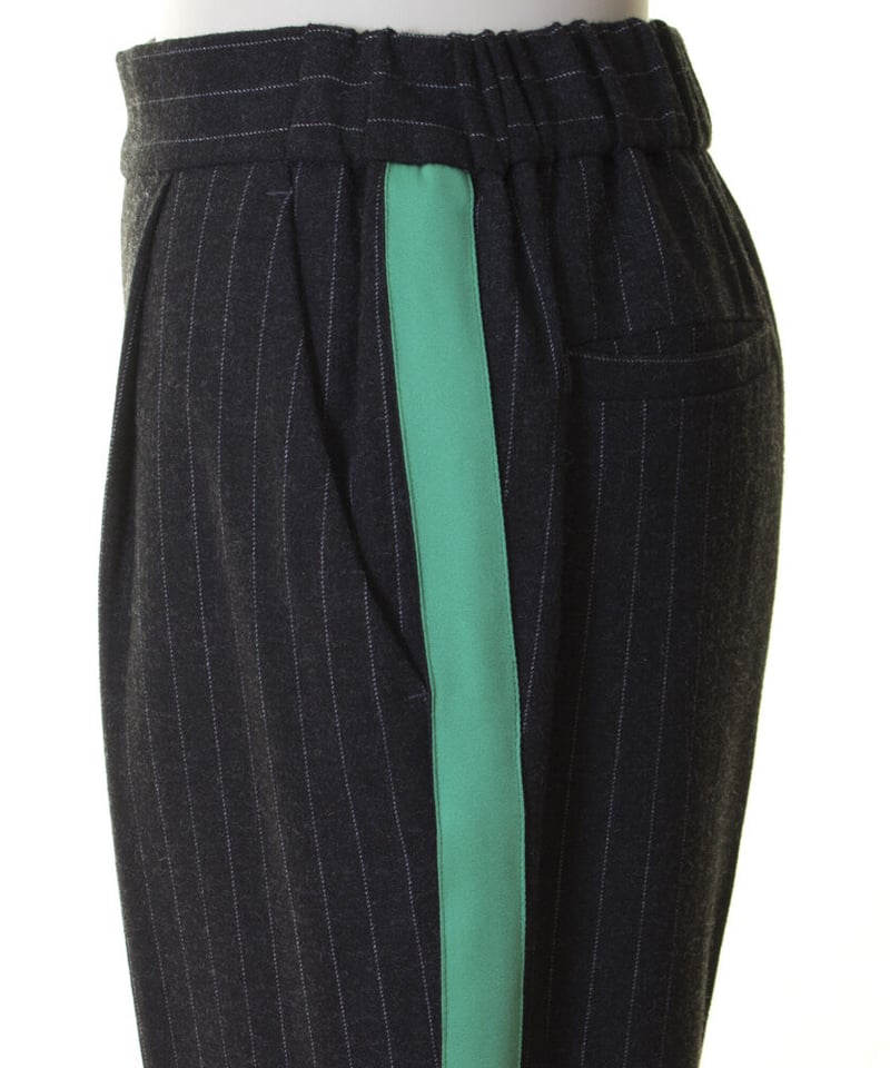 Dignite collier ディニテコリ ウール混サイドラインストライプ