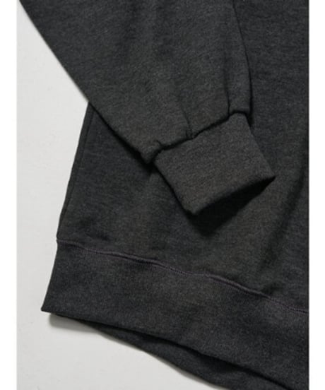 YENN イエン　TURTLE/N SWEATSHIRT