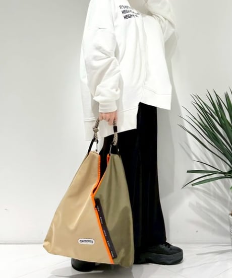 RISLEY　リズレー Triangle bag  1740905 R2501-TBG34