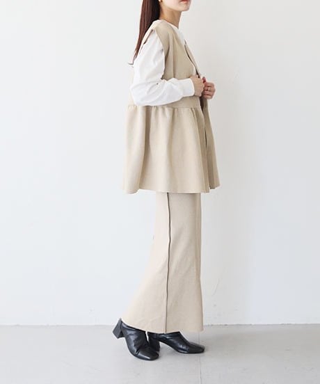 ラメペプラムニットベスト