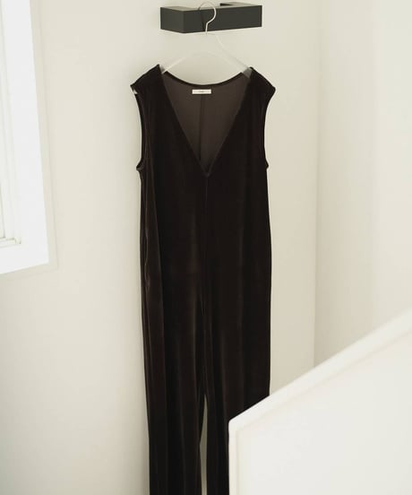 anuke アンヌーク　Velour Vneck Combinaison　62610313