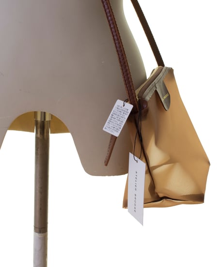 ATELIER BRUGGE アトリエブルージュ メッシュ斜め掛けポーチ　sheer metal shoulder bag35UB-19