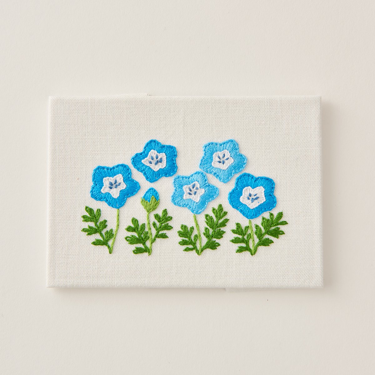 wild flowers<nemophila> NO.554 | 戸塚刺しゅうオンラインショップ