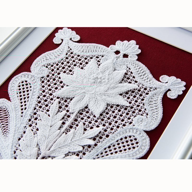 刺繍付きホワイトダブリエ エーデルワイスのレース刺繡（転写布・解説セット） | 戸塚