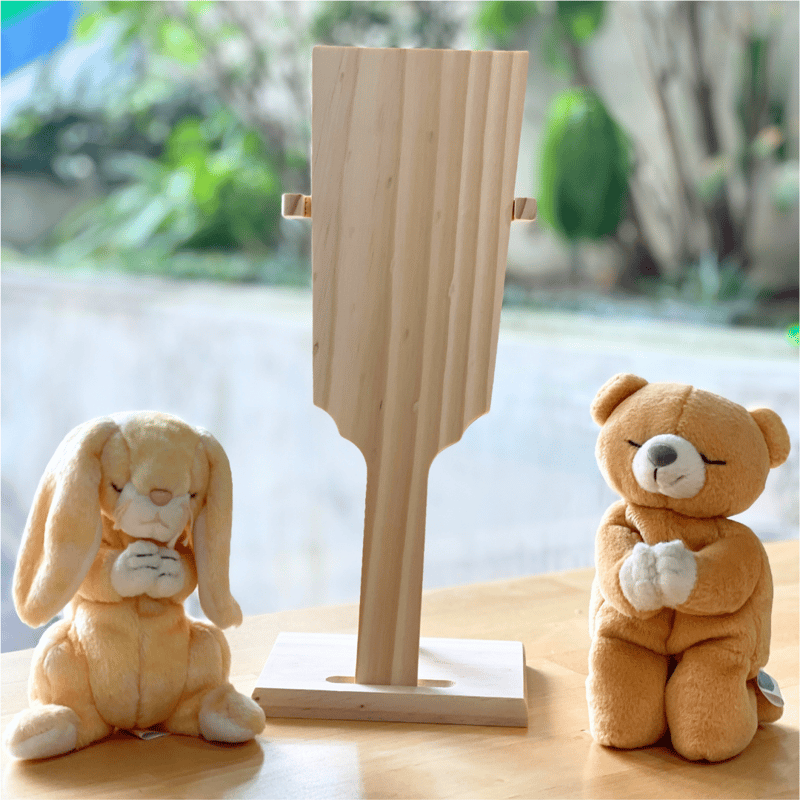 羽子板　木製羽子板立て付き 楽天市場】木製羽子板 ( 飾り台付き ) 大 | つくる楽しみ : 手芸