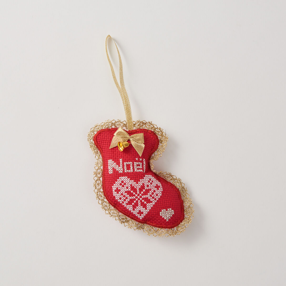 Xmas オーナメントセット(赤・白) | 戸塚刺しゅうオンライン Xmas オーナメントセット(赤・白) | 戸塚刺しゅうオンライン