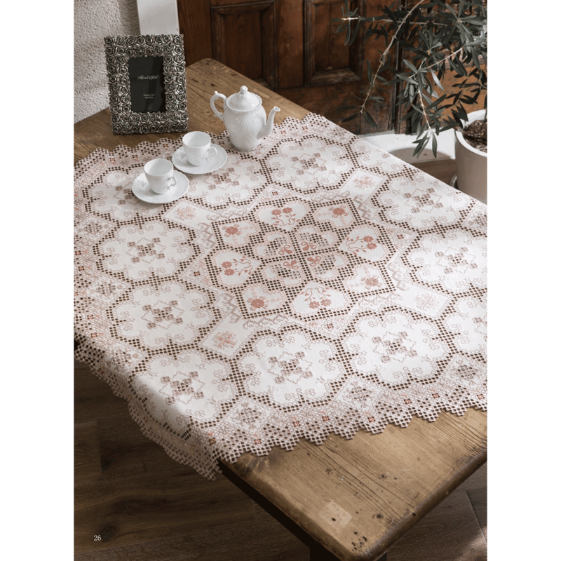 フランス刺繍と図案138集 ハーダンガーワーク | 戸塚刺しゅう