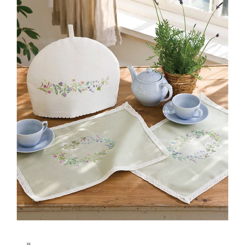 リネンにハーブの花刺繍 2 | 戸塚刺しゅうオンラインショップ
