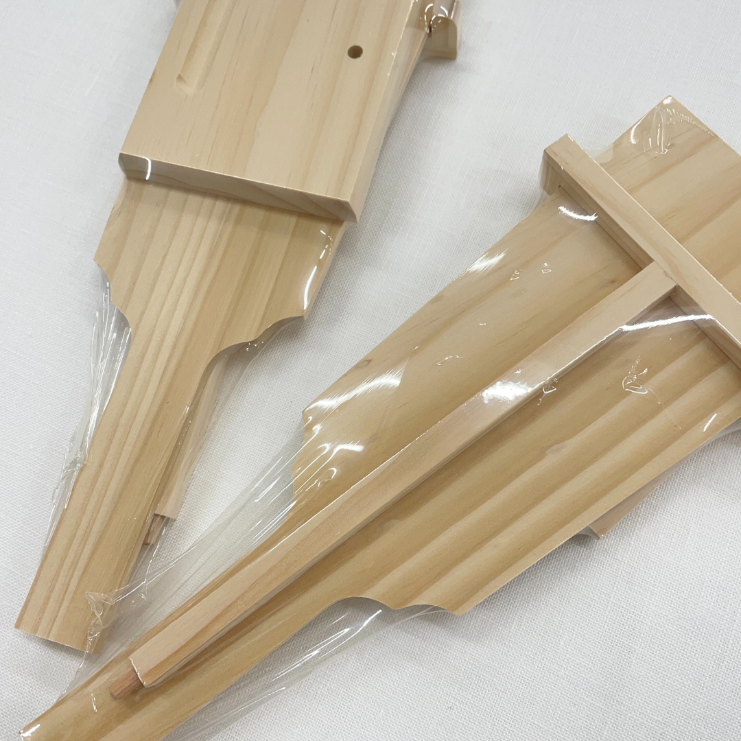 木製白木羽子板(スタンド付き） | 戸塚刺しゅうオンラインショップ