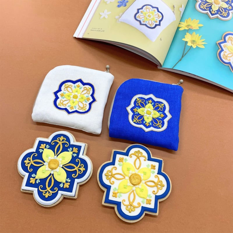 戸塚刺繍　八角形刺繍花柄ミラー 戸塚刺繍 八角形刺繍花柄ミラー 戸塚刺しゅう × 星燈社 フリーステッチ