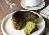 バスクチーズケーキ（抹茶）