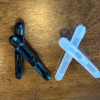 クリアも登場❣️トーラスをととのえるふるえる新メガネストッパー(1セット)