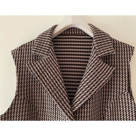 Design tailored vest /F107