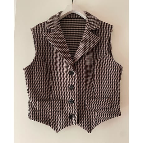 Design tailored vest /F107