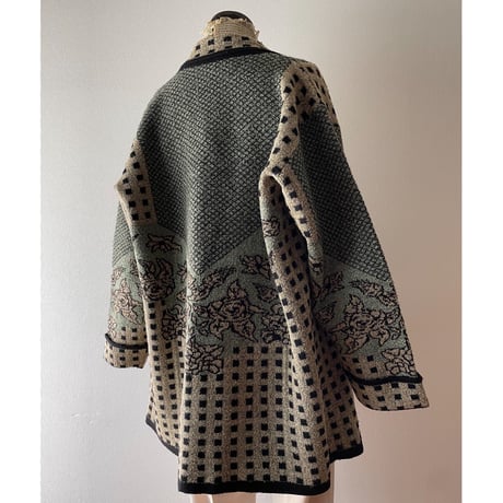 Jacquard  viergeflower  knitjacket/F176