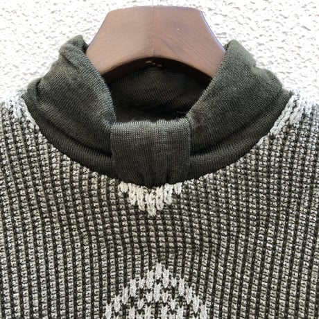 TRUSSARDI スタンドカラー幾何学　ニットワンピース  /F211