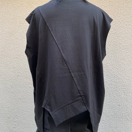 Zip-Slit Asymmetric French Sleeve Tops/F255