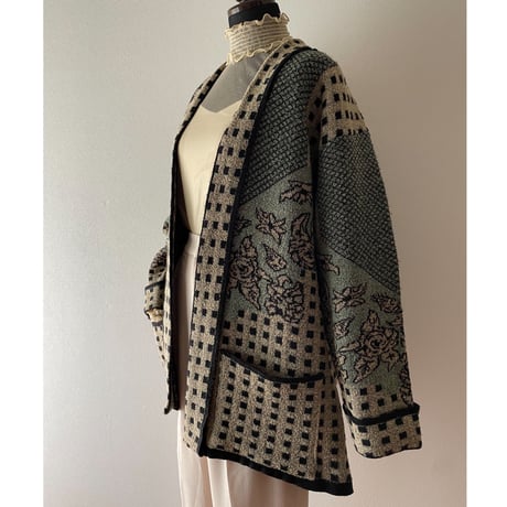 Jacquard  viergeflower  knitjacket/F176