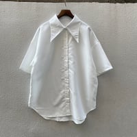 Airy Oversized Short-Sleeve Shirt – Off White/F258