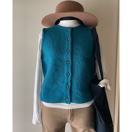 Pierrecardin  wool knit vest /F190