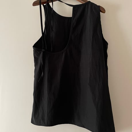 Back Open Nylon Sleeveless Top/F282