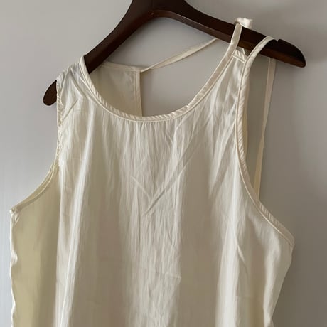 Back Open Nylon Sleeveless Top/F282