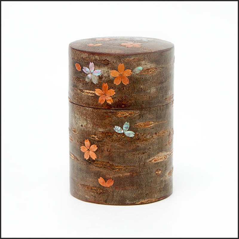 桜皮細工 総皮茶筒 らでん貝付大桜 ちらし皮 （樺細工） | 角館桜皮