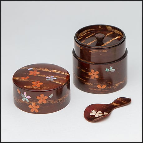 桜皮細工　総皮茶筒　らでん平桜と茶さじセット（樺細工）