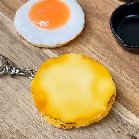 目玉焼きキーホルダー