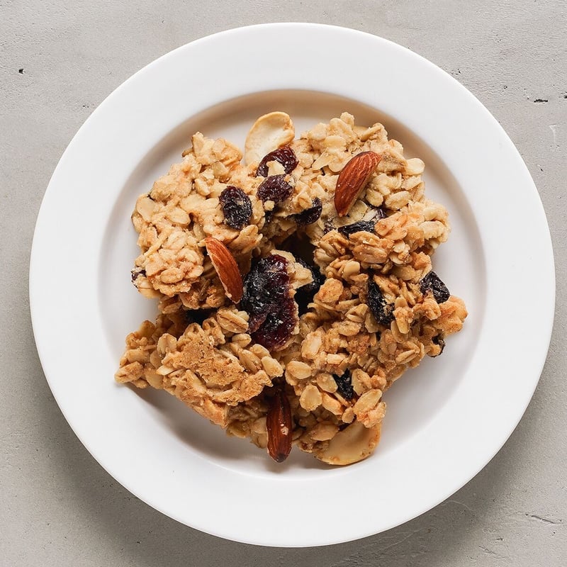 プチグラ フルーツナッツグラノーラマカプラス（リーフレット付き