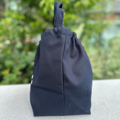 【MARUGRA×DRESSSEN】 SMALL DAY BAG “YES/ENJOY” (NAVY COLOR)