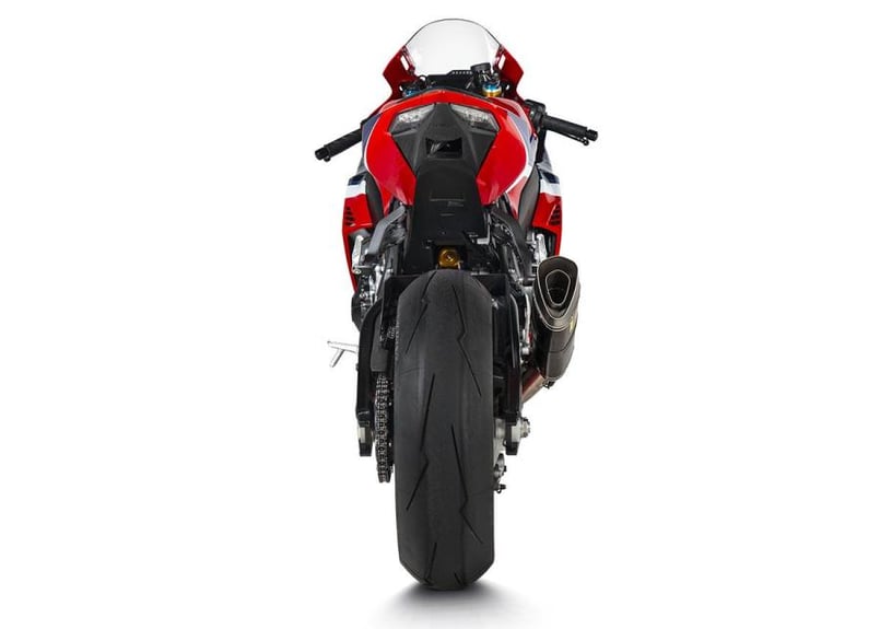ディーラー在庫有り AKRAPOVIC スリップオンマフラー レーシング