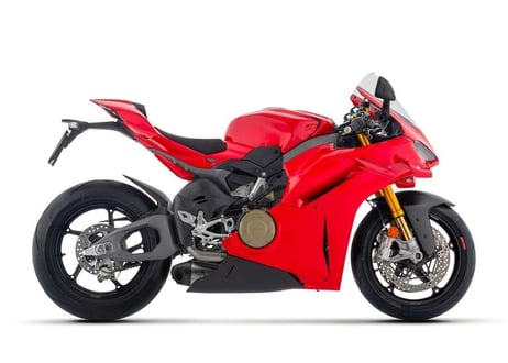 ディーラー在庫有り　ARROW スリップオン　フルチタン サイレンサーキット カーボンエンドキャップ Ducati Panigale V4 2024-2025