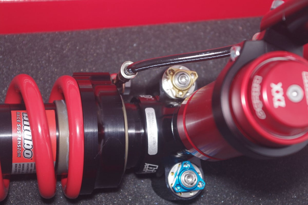 ビチューボ Bitubo リアサスペンション YZF-R1 2015-2021 Y0149XX ビチューボ Bitubo リアサスペンション YZF-R1 2015-2021 Y0149XX