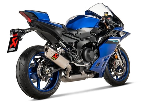 AKRAPOVIC フルエキゾーストシステム  YAMAHA YZF-R9 2024-2026