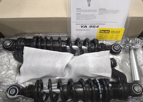 在庫有・オーリンズ リアサスペンション BLACKLINE YA964YAMAHAXJR1200/1300
