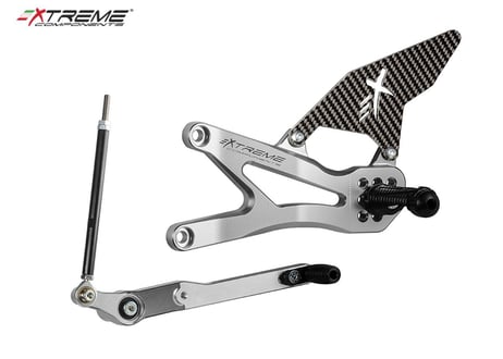 EXTREME SILVER CARBON STANDARD GP EVO SHIFT バックステップ HONDA CBR 1000 RR-R 2020-2025