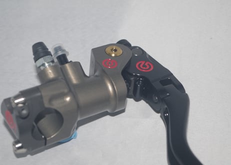 Brembo Racing MOTOGP ラジアルマスターシリンダー 19X20 TITANIUM COMPONENTS XA7G7E0