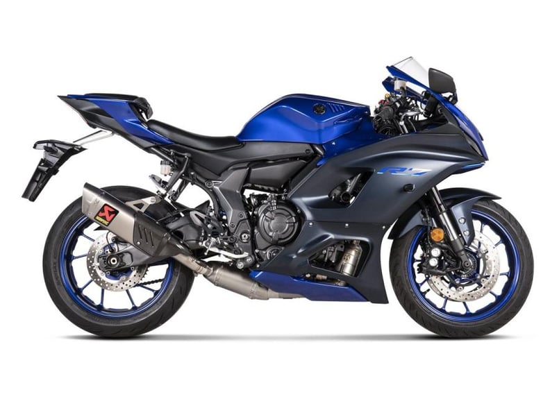 ディーラー在庫有り AKRAPOVIC フルエキゾーストマフラー チタン