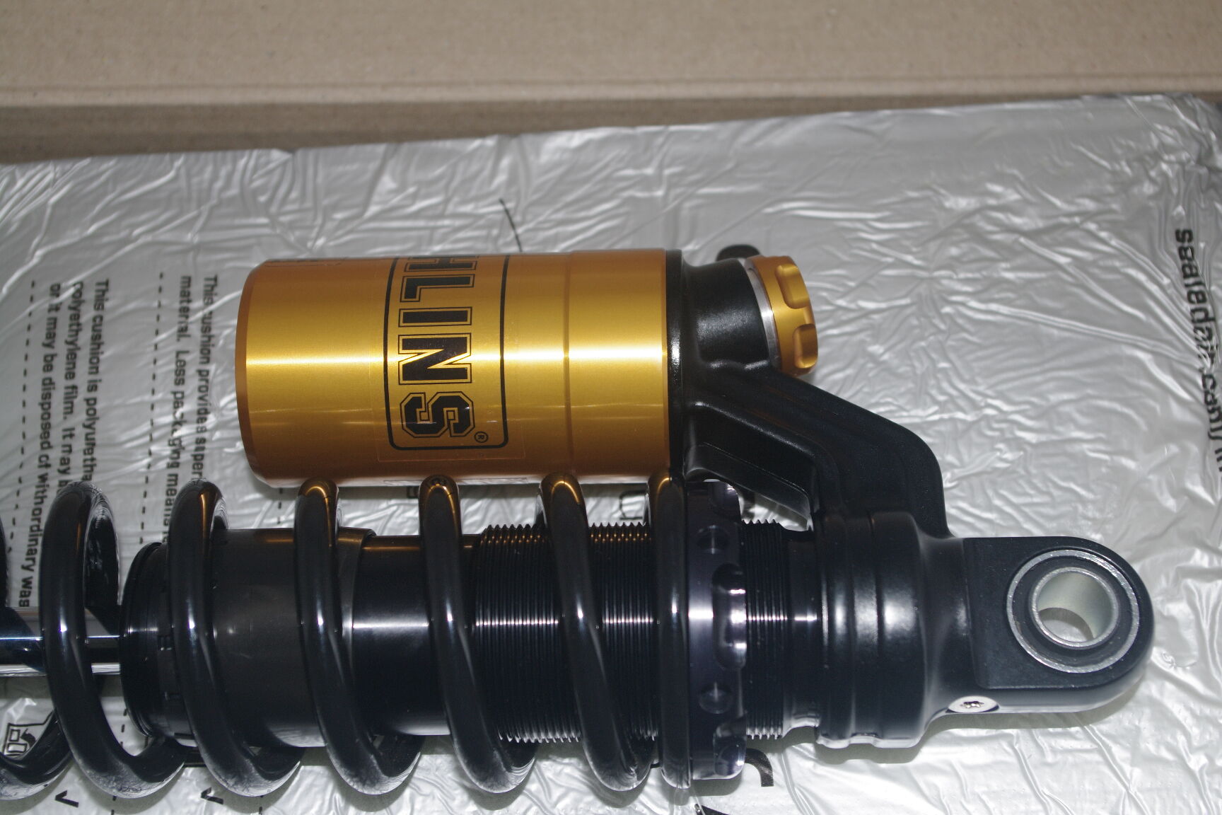 オーリンズ HD 616 Webike | OHLINS オーリンズ リアサスペンション