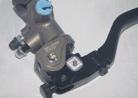 Brembo Racing MOTOGP ラジアルマスターシリンダー 19X20 TITANIUM COMPONENTS XA7G7E0
